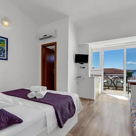 Apartment Verica *